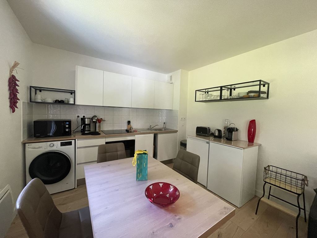 Appartement T3 CAMBO LES BAINS (64250) Cabinet - AGB