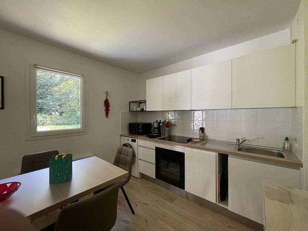 Appartement T3 CAMBO LES BAINS (64250) Cabinet - AGB